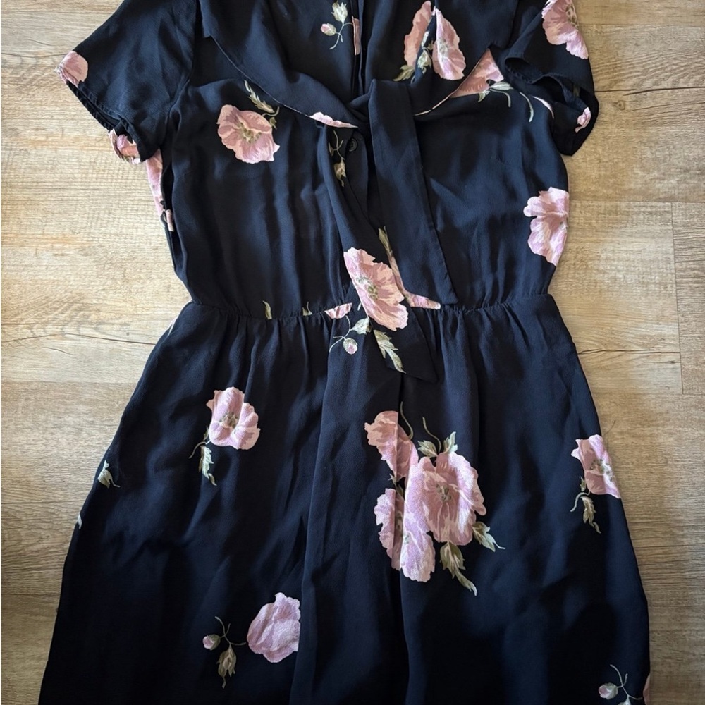 Reformation Black Dress with Pink Floral Design size 8 - Picture 2 of 9